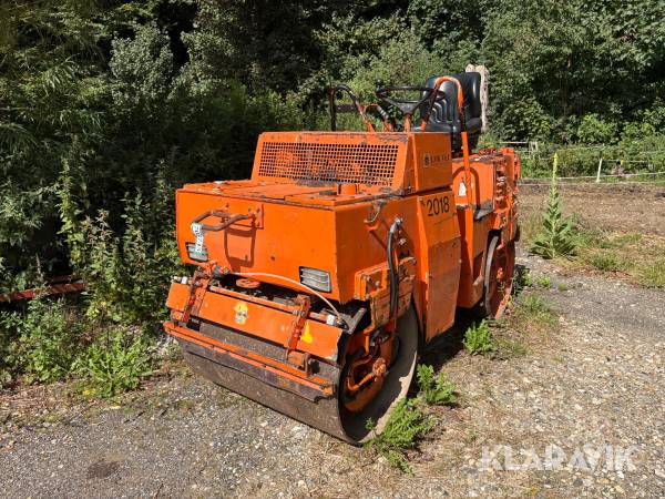 Vejtromle Bomag BW 100 AD