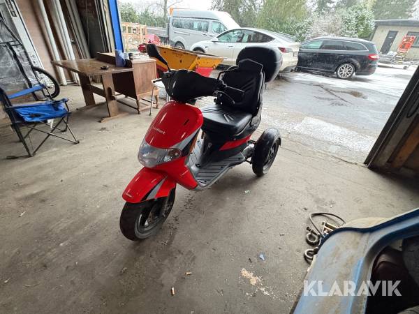 3 hjulet scooter Derbi Bullet