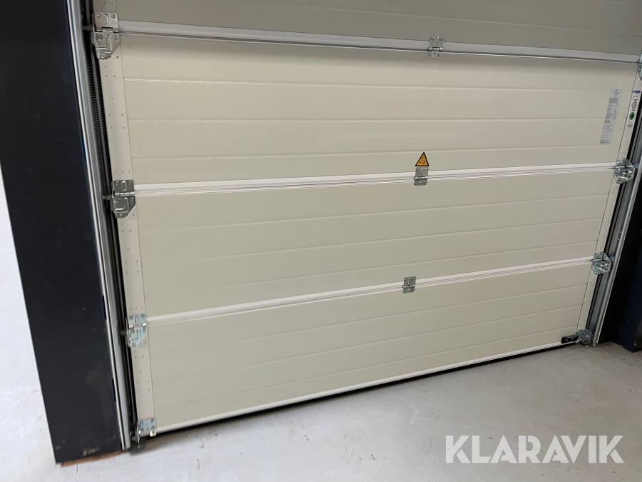 Garage port Novoferm Hel sektion iso 45-4 vinklusiv motor