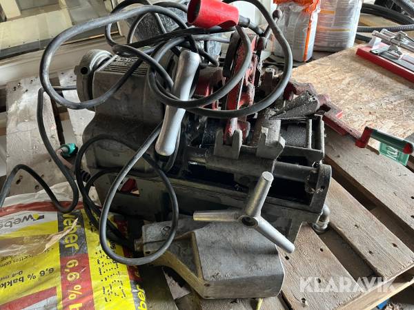 Gevindskærer Ridgid 1215 bord model