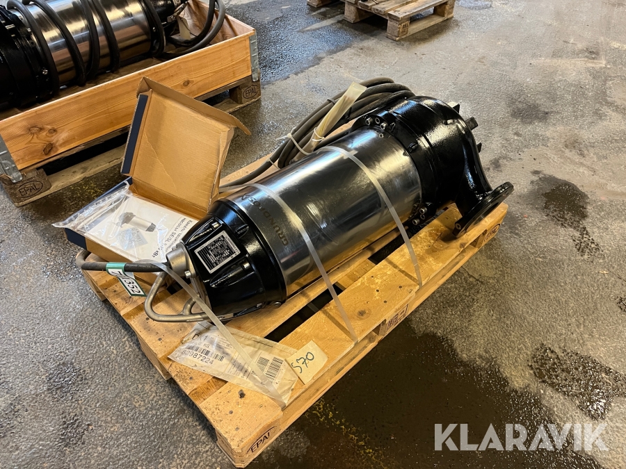 Pumpe Grundfos 1 styk