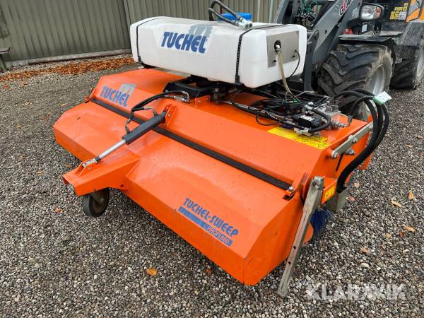 Hydraulisk kost Tuchel-Sweep Profi 660 med opsamler/vand