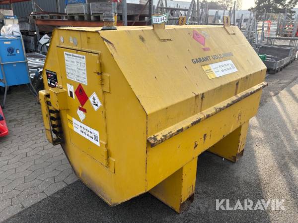 Dieseltank 1500 liter med pumpe