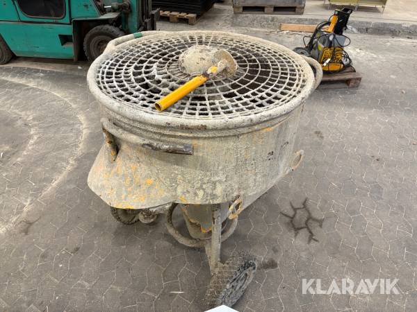 Tvangsblander Baron 300