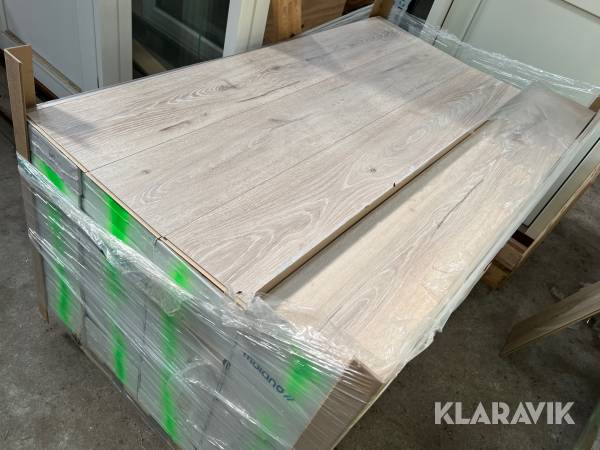 Laminatgulv 8 mm. 73.6 m2 pro White oak