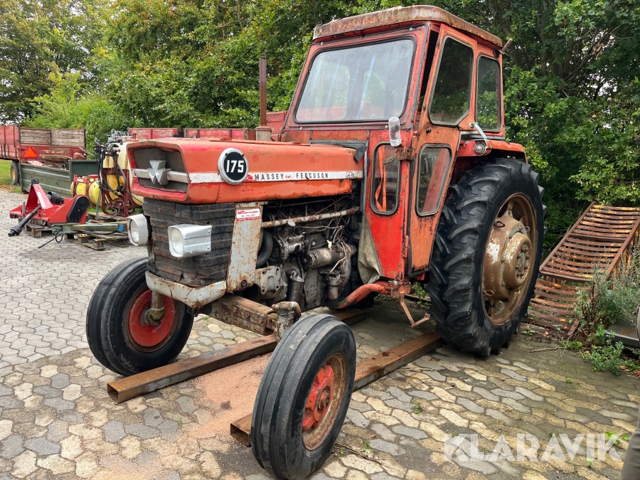 Traktor Massey Ferguson 175 