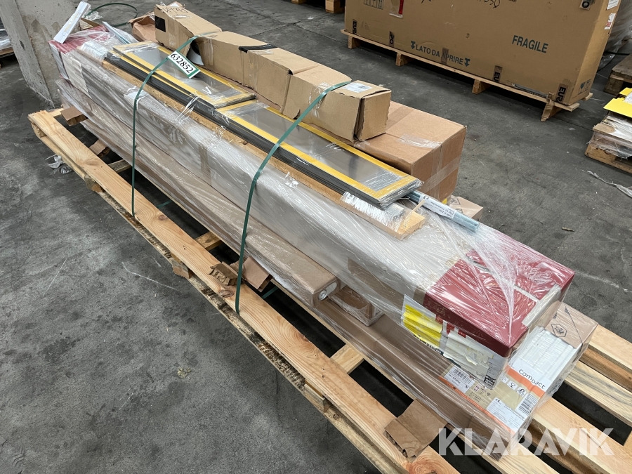 Lot - radiatorer, plader og gevindstænger