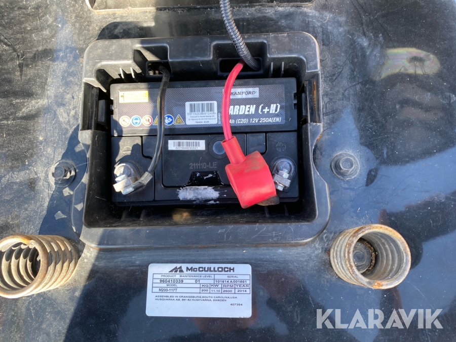 Havetraktor / græsslåmaskine Mc Culloch M200-117T