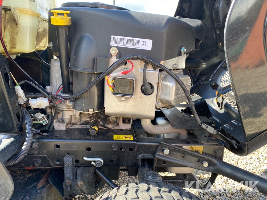 Havetraktor / græsslåmaskine Mc Culloch M200-117T