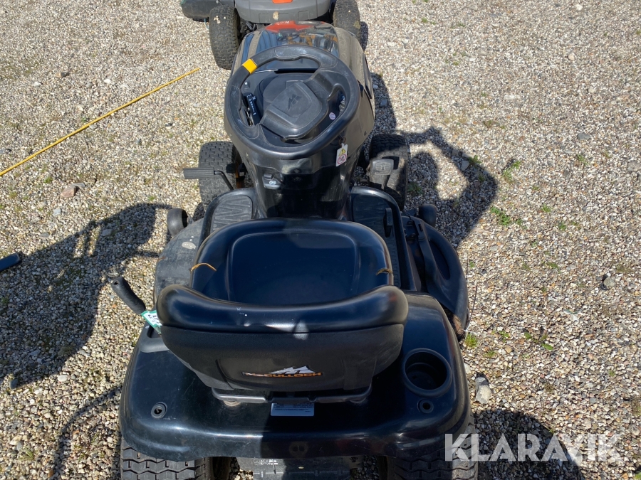 Havetraktor / græsslåmaskine Mc Culloch M200-117T