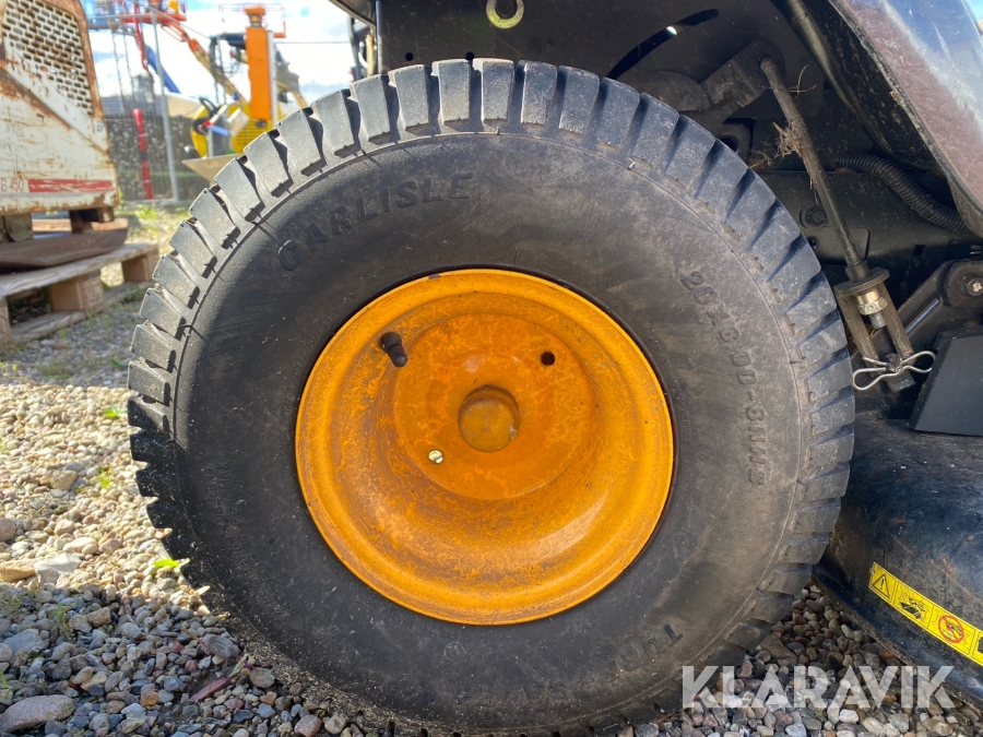 Havetraktor / græsslåmaskine Mc Culloch M200-117T