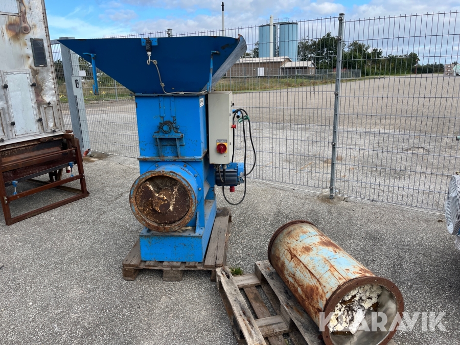 Flamingo knuser POLY PRES