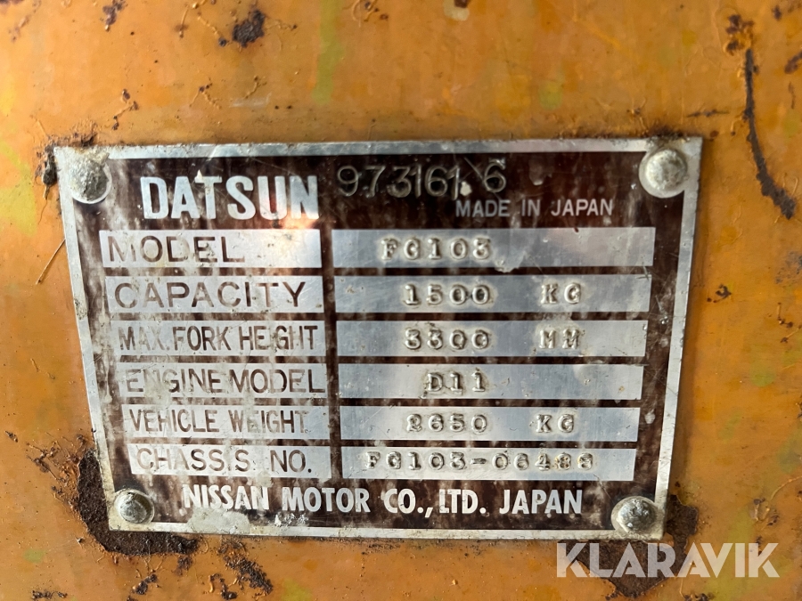 Gas truck Datsun FG103