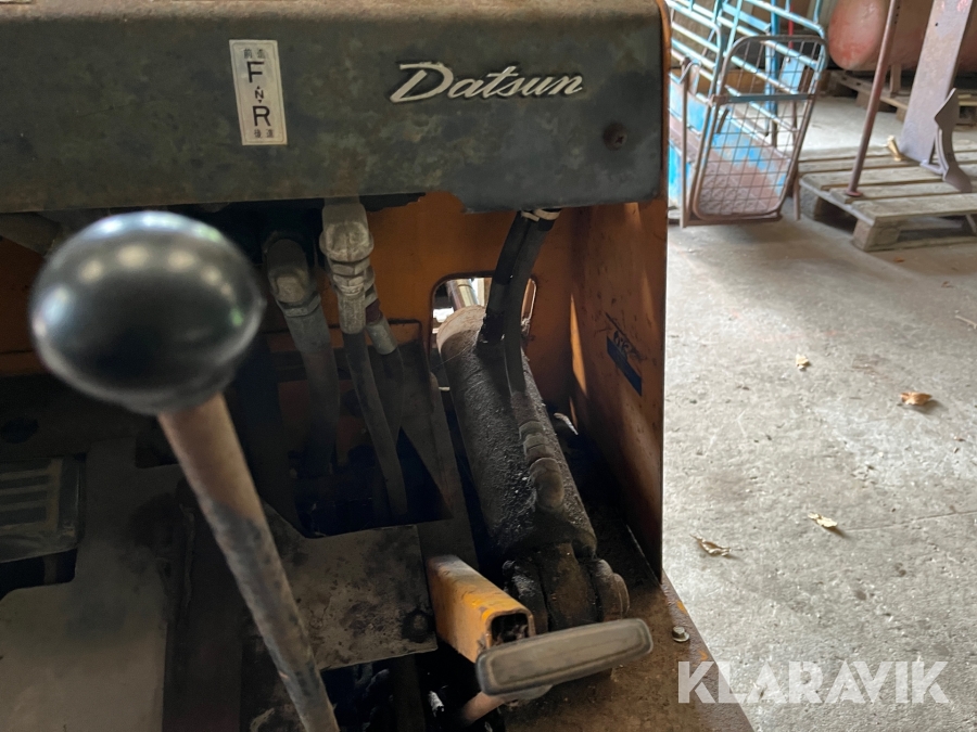 Gas truck Datsun FG103
