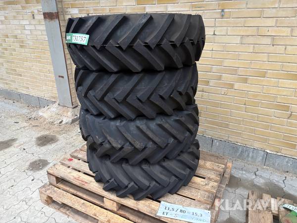 Dæk BKT Implement-as504