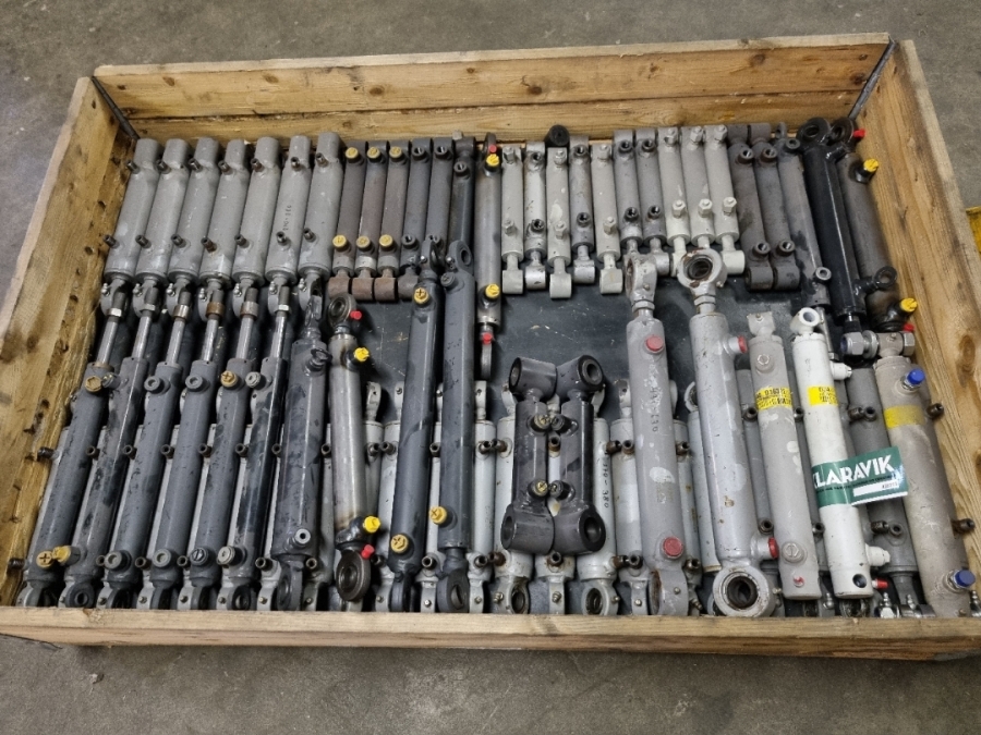 Ubrugte Hydraulikcylindre
