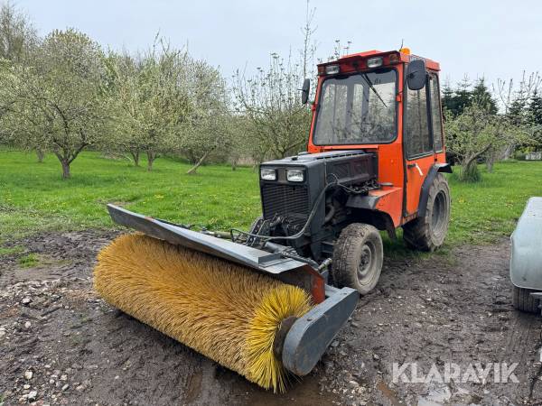 Traktor Holder P70
