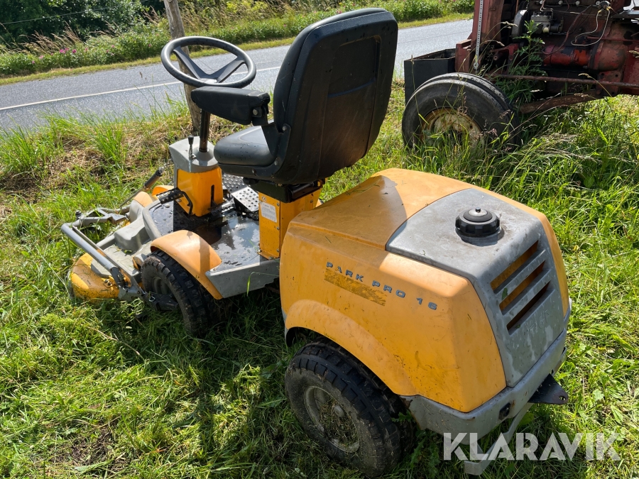 Havetraktor Stiga Combi PRO 125 uden batteri