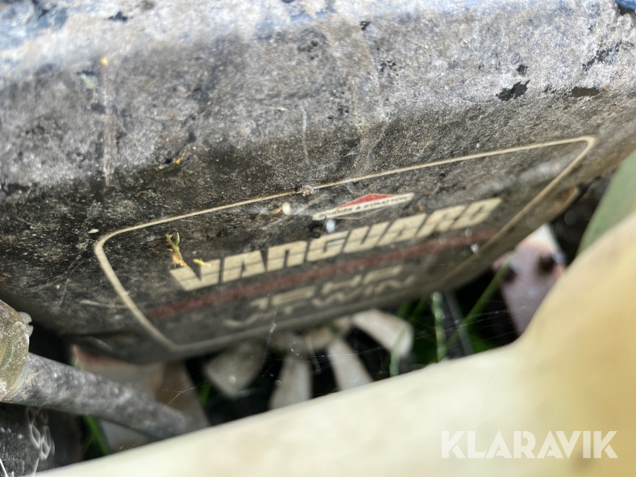 Havetraktor Stiga Combi PRO 125 uden batteri