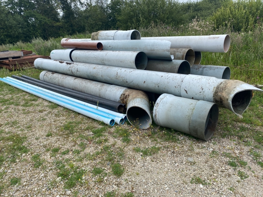 Klaravik Auktioner | PVC rør