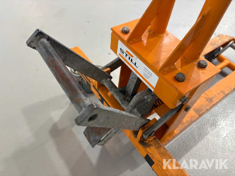 Kvartpalle løfter Still MR200