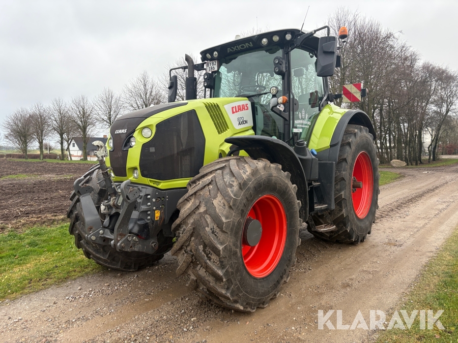 Traktor Claas Axion 870 CMATIC