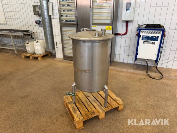 Rustfritstål tank