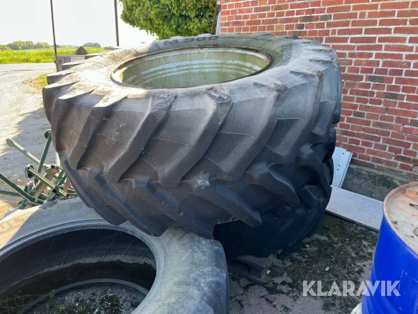 Skov dæk med fælge Trelleborg TM 900 High power 2 styk