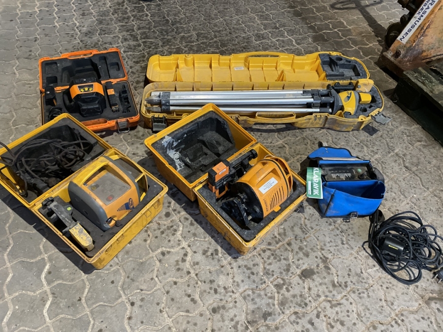 Div. Laser nivillering + E-muffe svejser