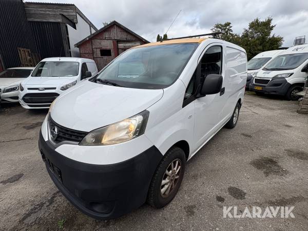 Varebil Nissan Nv200