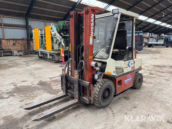 Gaffeltruck Nissan PH02A25U