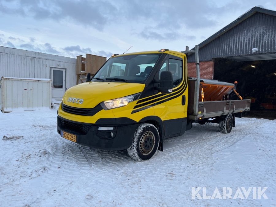 Varebil med ladspreder Iveco Daily 35S18