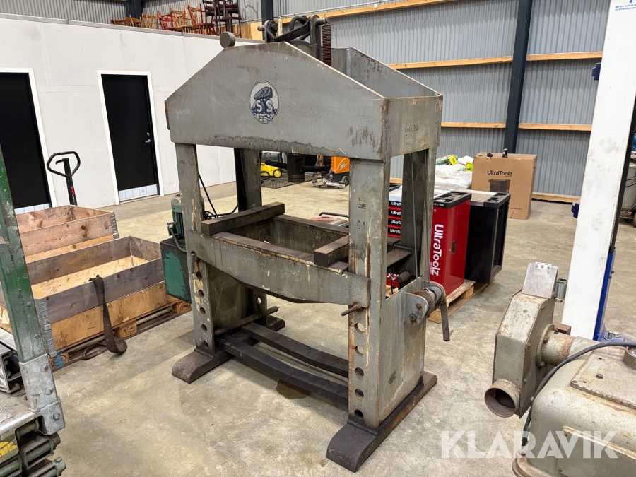 Presser Sigurd Stenhøj 100 tons