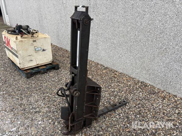 Hitsch Krog til traktor