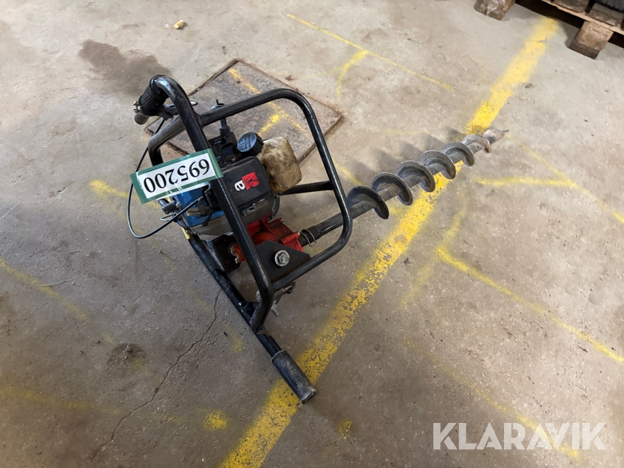 Jordbor med Kawasaki motor