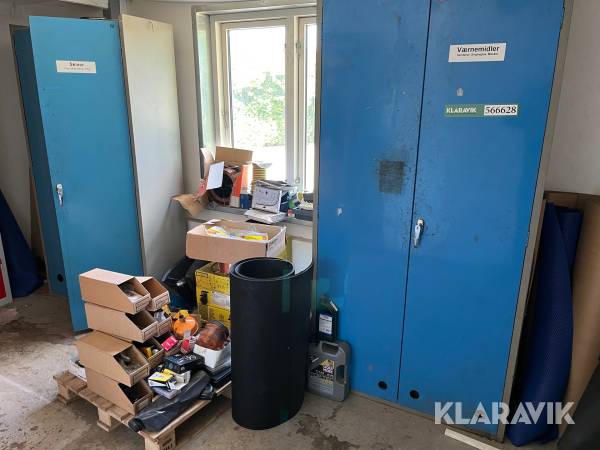 Værktøjsskabe, svejsetråd og diverse andet værktøkstilbehør
