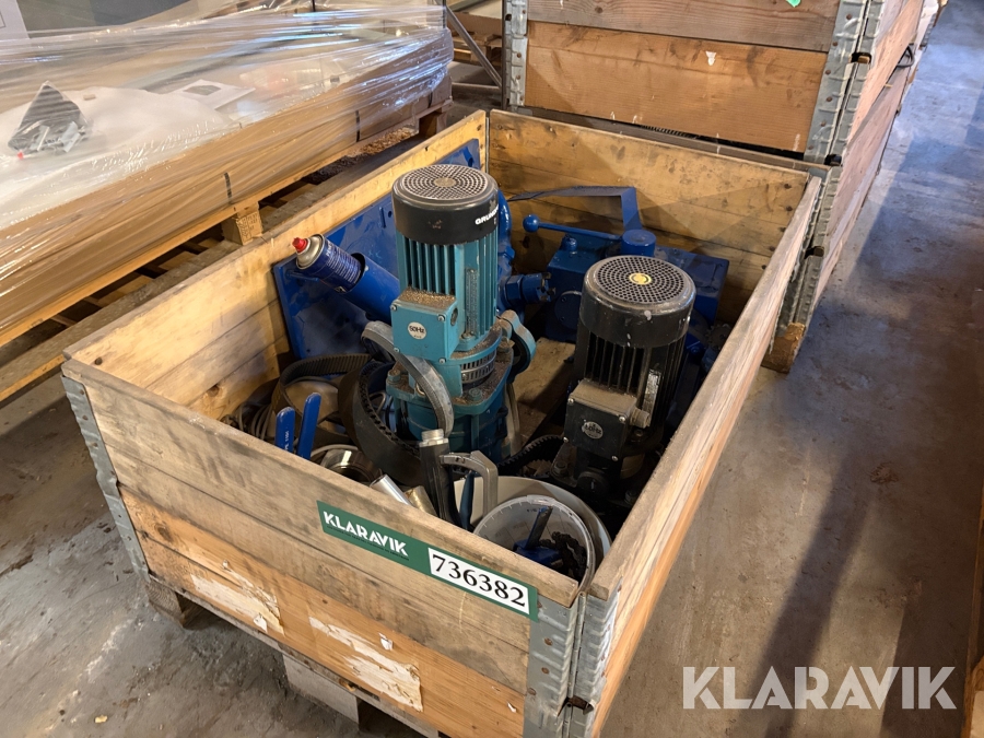 Lot med pumper og øvrige dele