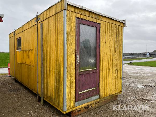 Toilet- og badeskur på stålramme