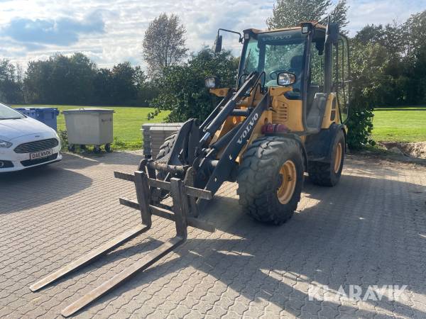 Hjullæsser Volvo L25F med tilbehør