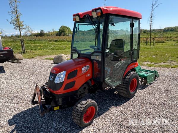 Kompakttraktor Kioti CS2610