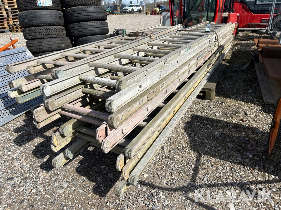 Alu stiger, Holbæk, Klaravik auktioner