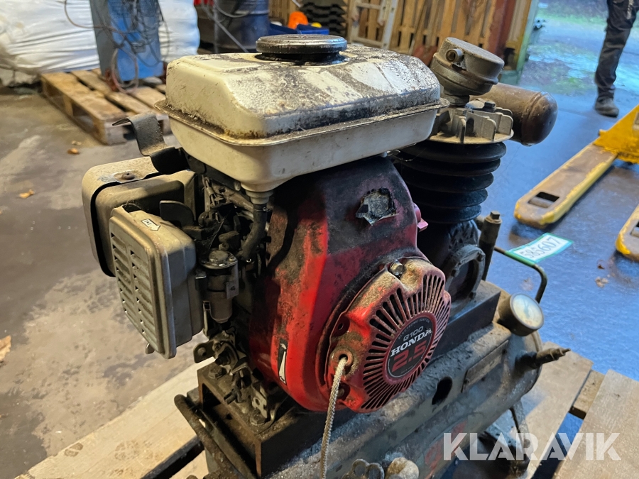 Motorkompressor F.F Honda motor, Varde, Klaravik auktioner