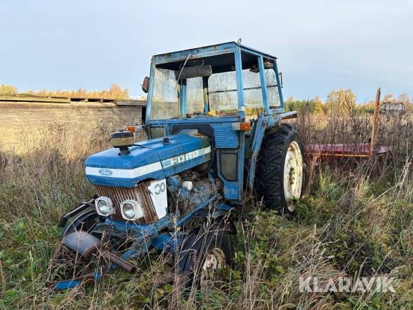 Veterantraktor Ford 4610