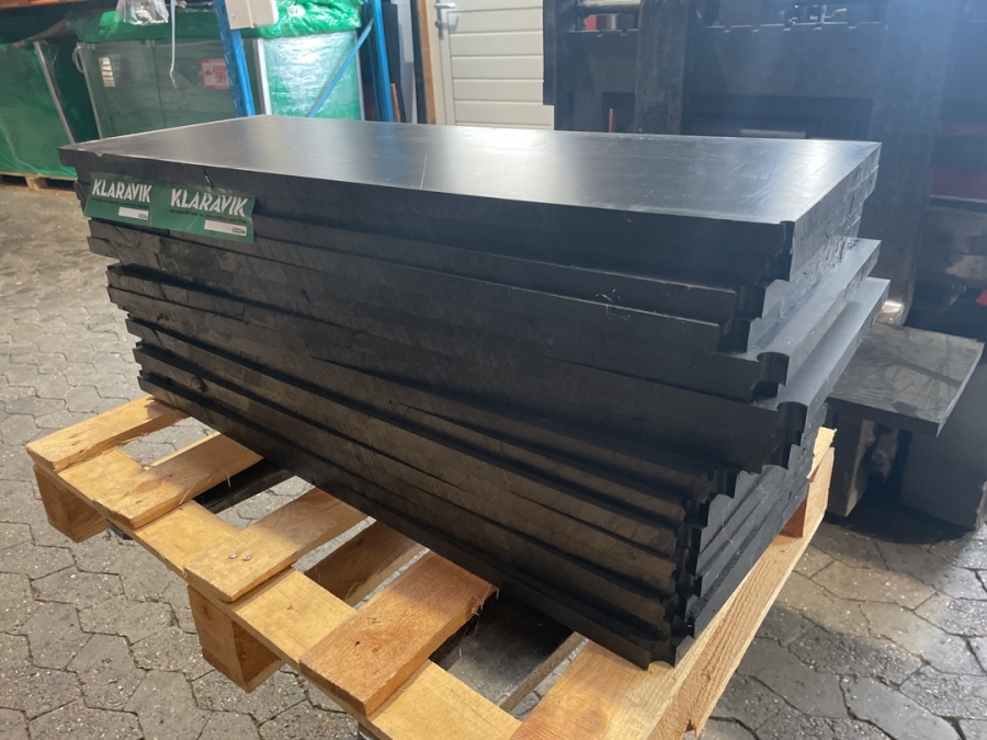 Polystone Plast plader sorte