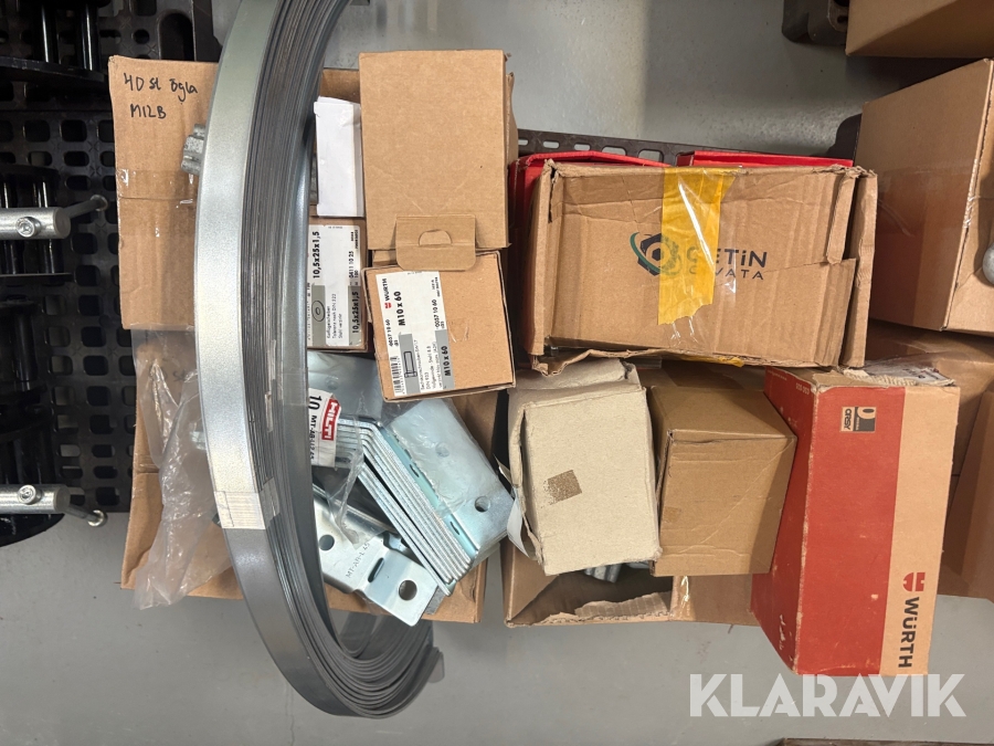 LOT: bolte, møtrikker, spændeskiver og diverse Hilti