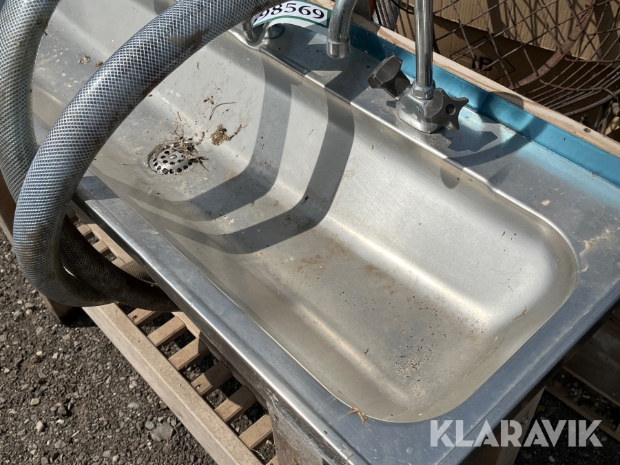 Håndvask med 2 armaturer