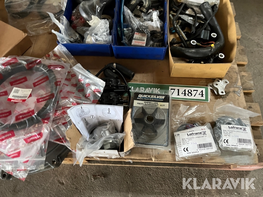 Diverse reservedele til båd