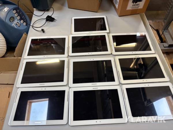 Tablets 10 styk Samsung GT-P5100 / 16GB