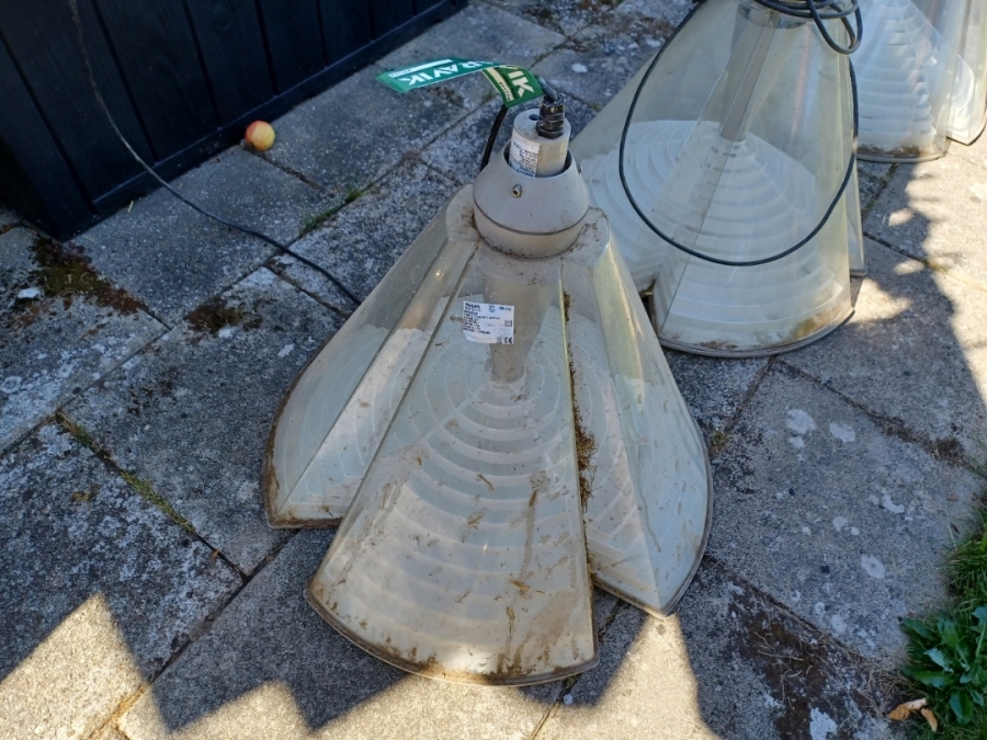 Klaravik Auktioner | Gadelamper