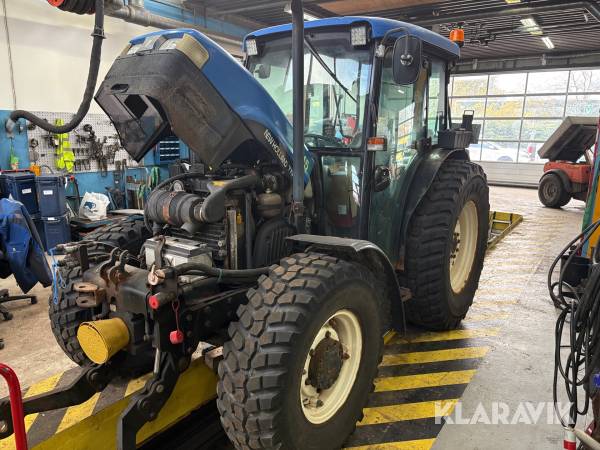 Traktor New Holland TN75D